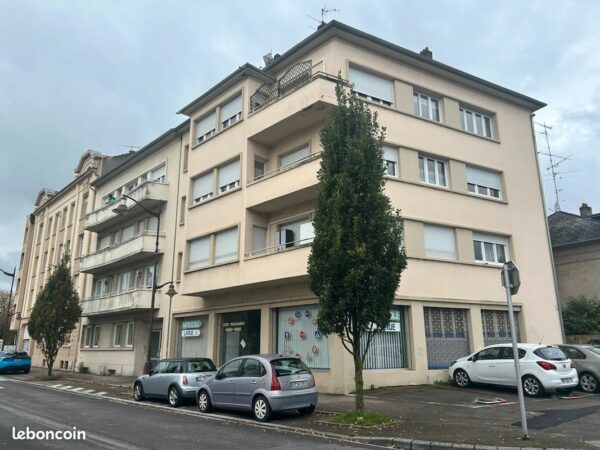 Local commercial 118 m²
