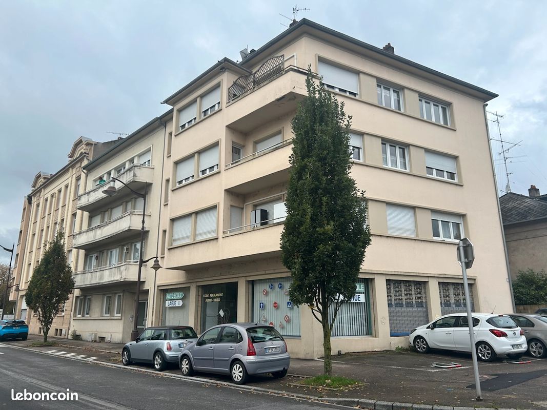 Local commercial 118 m²