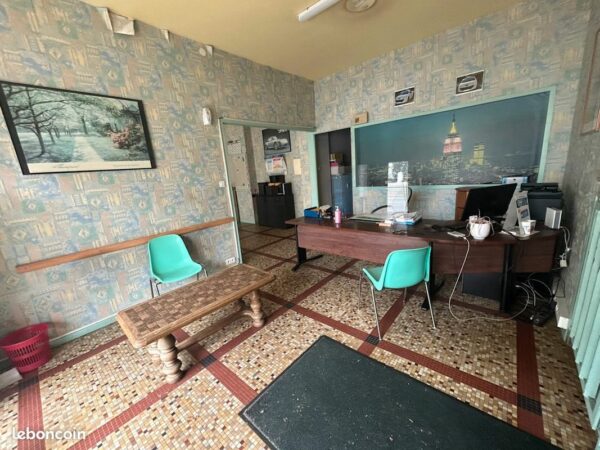 Local commercial 118 m²