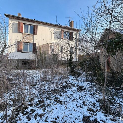 24b023f22a84b0319c3ff5cd8b250dd5b80bb49d Maison 6 pièces 150 m²