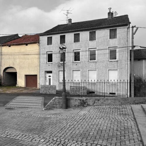 Bâtiment 1 pièce 200 m²