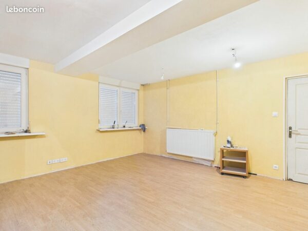 Maison 8 pièces 203 m²