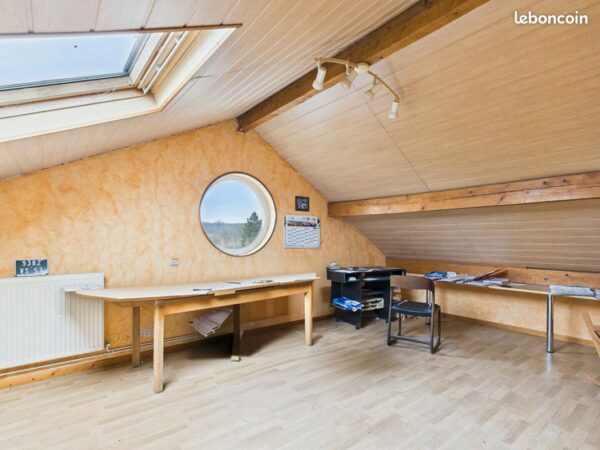 Propriété 8 pièces 203 m²