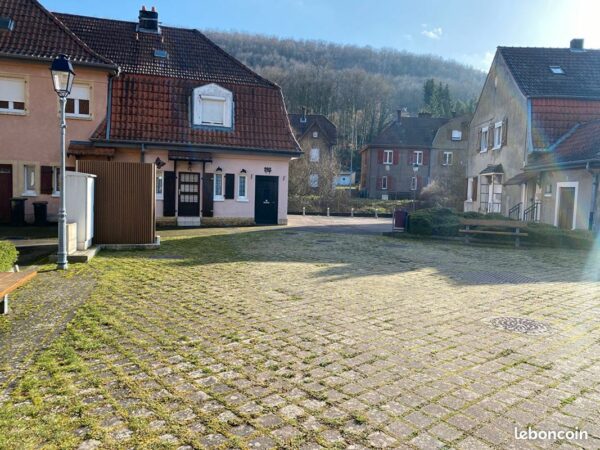 a477f9f053222ec363a78b61e01297bad0bbb802 Appartement 4 pièces 67 m²
