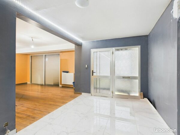 Propriété 8 pièces 203 m²