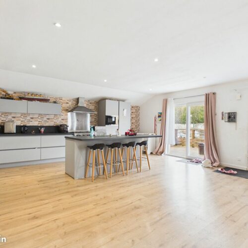 Maison 11 pièces 285 m²