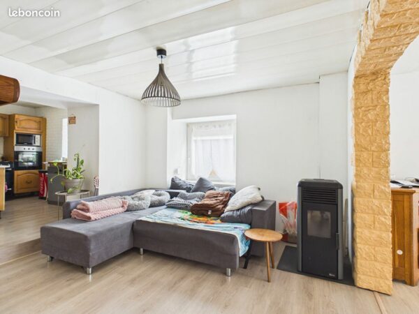 Maison 11 pièces 285 m²