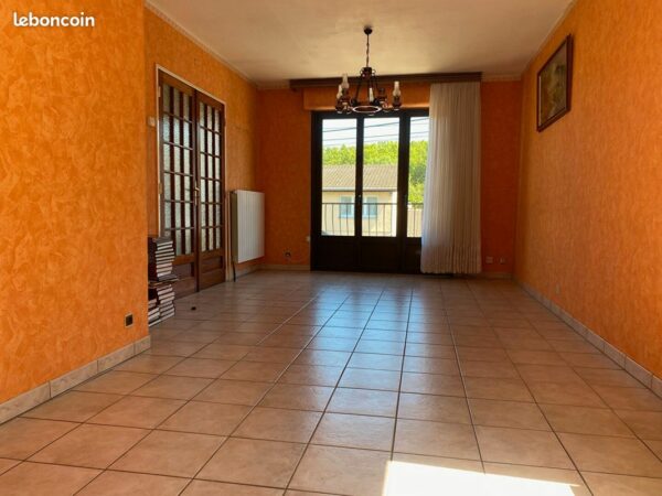 da0f6d836fb5cc38580a3f80774f3f0a72e4230f Maison 4 pièces 82 m²