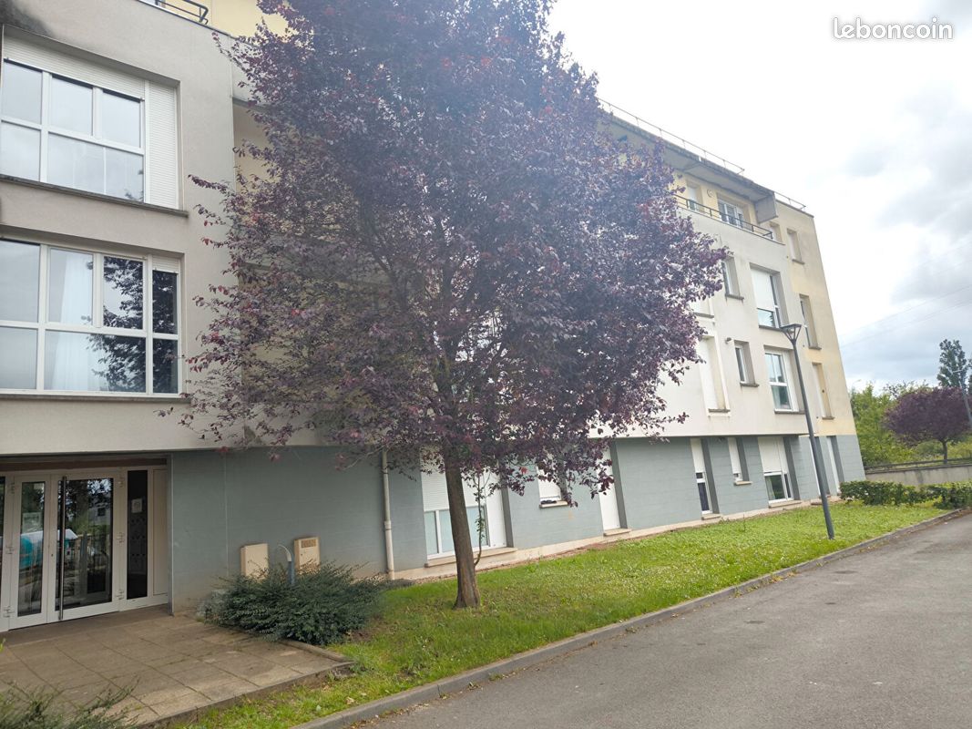 052a1d22abb442b03c7b7660825a038c66748a8e Appartement 2 pièces 39 m²