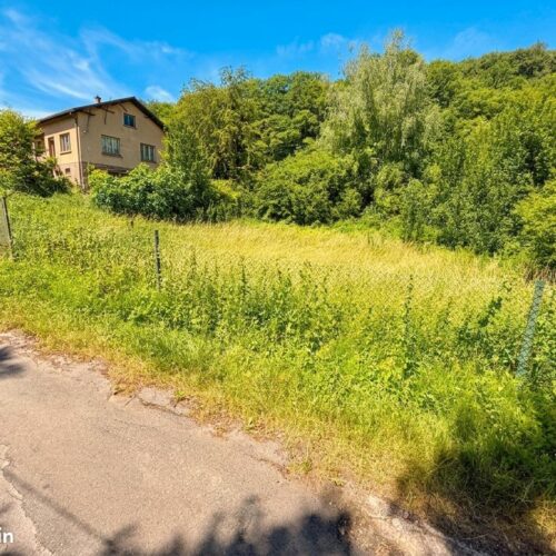 Terrain 642 m²