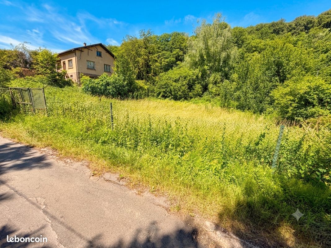 498785cd046b51e0ebf55af0e899e93a96c1fc42 Terrain 642 m²