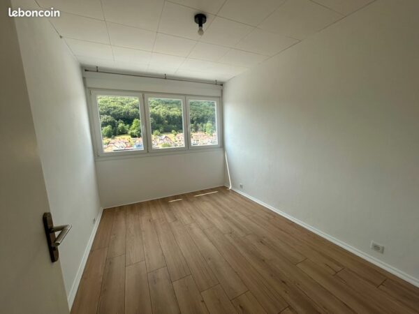 abafc55549c811b40817b8aeec82307dc807354c Appartement 3 pièces 65 m²