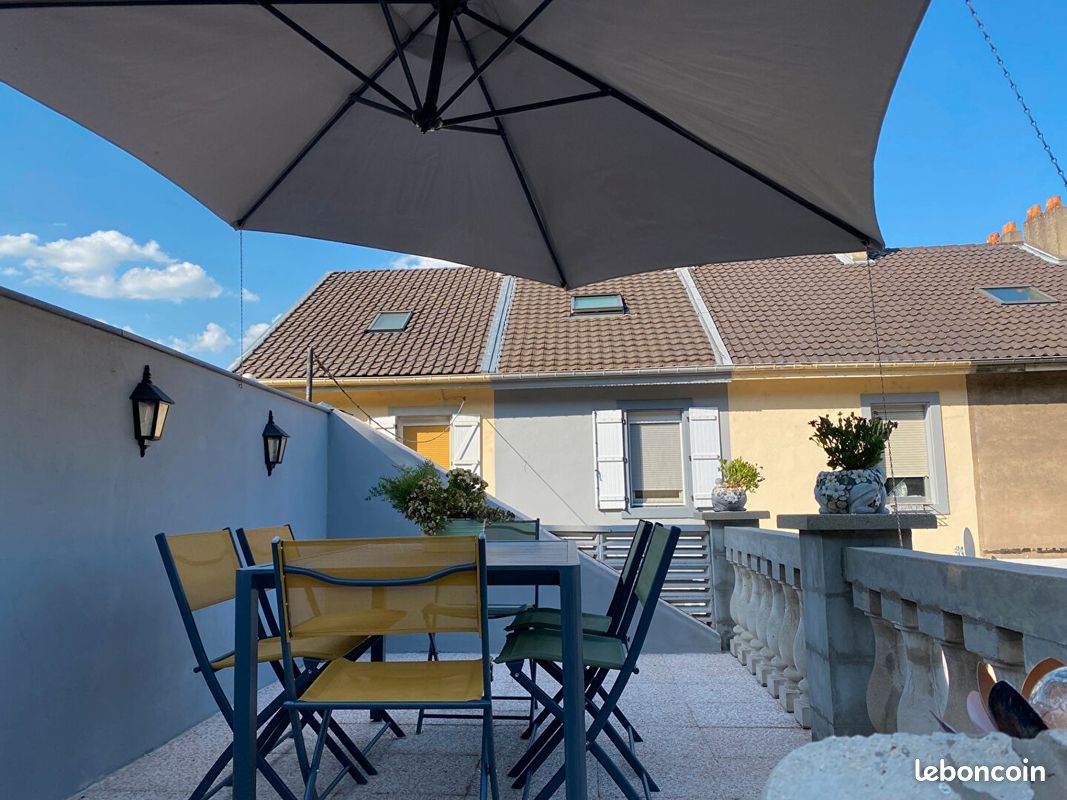 3db4c78b2586f0c35095628708f465ed0f6e4a20 Maison 5 pièces 98 m²