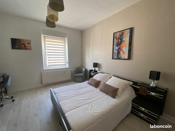 5ab3eef278f7106a304da663e35b25bb1cae7227 Maison 5 pièces 98 m²