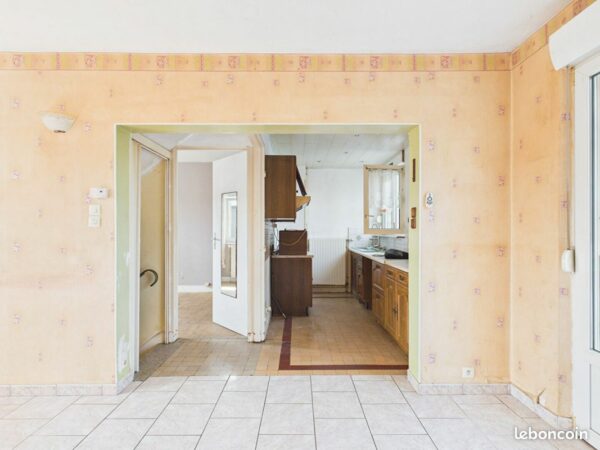 bf7d57248a84bed58092f5a69b5a1faf99e72c81 Maison de ville 4 pièces 69 m²