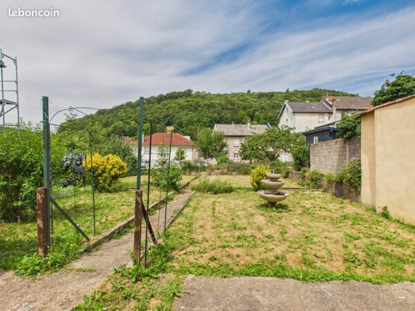 05129bf07076c0e91cb407ac8fea9c3cdec33f8d Maison 8 pièces 152 m²