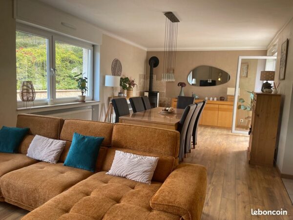 6f0c20d1ba237264f036fbc92305052a3b801d23 Maison 7 pièces 121 m²