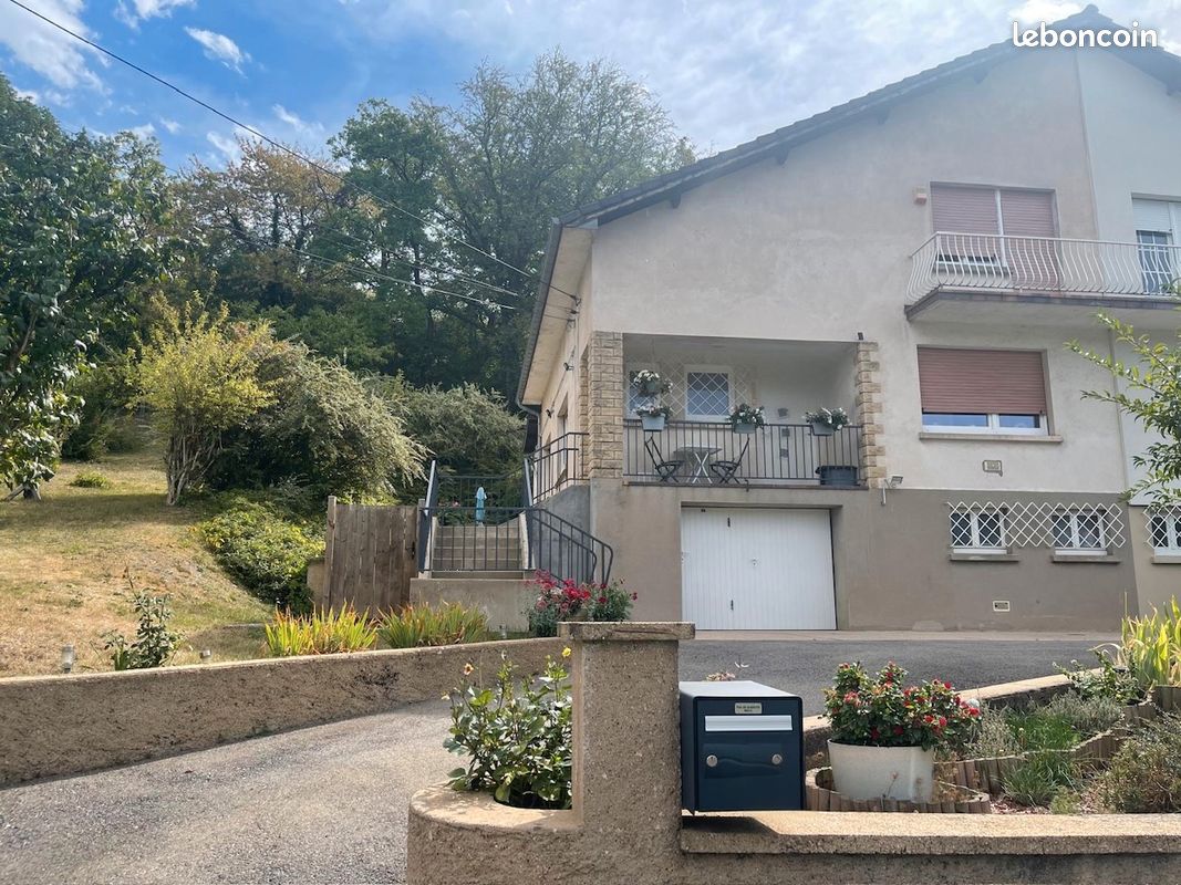 cfdef0b9cb463db8ed4a7338f7400bbc53cf06b0 Maison 7 pièces 121 m²