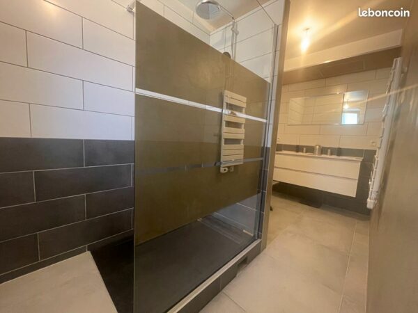 Maison 7 pièces 180 m²