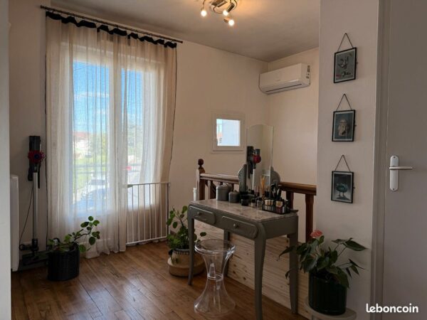 134d4d155fe26bd4462e8f3318ff53c0ea28bd99 Maison de ville 6 pièces 106 m²