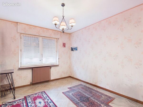 384fcc2354ffe4e7a35daab76d615b9f02778c02 Maison 9 pièces 168 m²