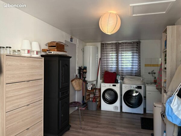 4d91e0aacdf14d9e849f3286f208f49fe5df0856 Maison de ville 6 pièces 106 m²