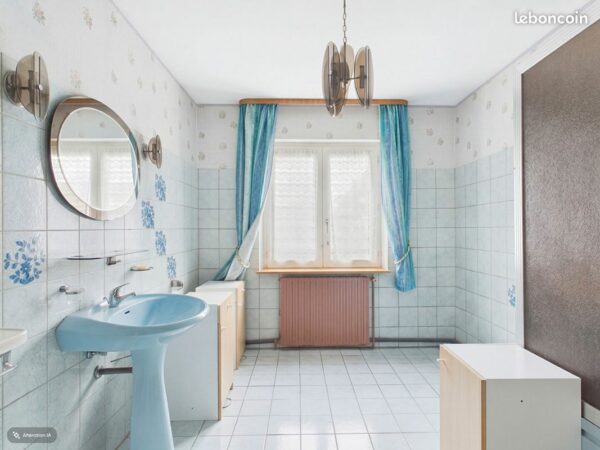 64701870751d1a2508497a27a8c89bf62dd9cfc0 Maison 9 pièces 168 m²
