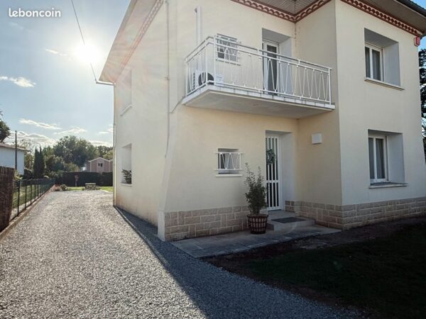 7448e3488268216867b2f34f331ba84b237181f9 Maison de ville 6 pièces 106 m²