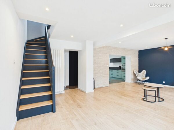 Duplex 5 pièces 93 m²