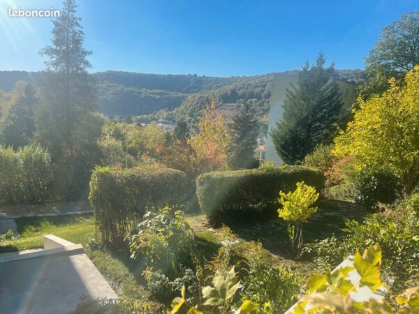 Maison 7 pièces 180 m²